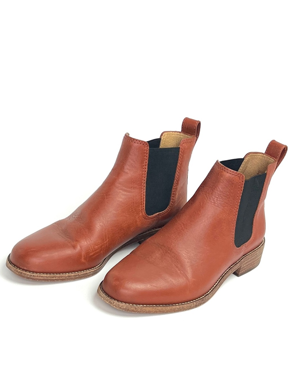 Madewell The Ainsley Chelsea Boot in Maple - sz 6.5
